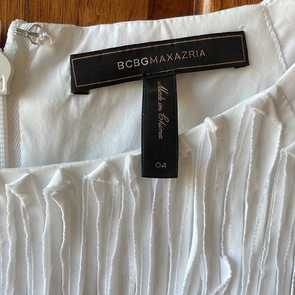 BCBGMaxAzria white summer dress. - Picture 4 of 7